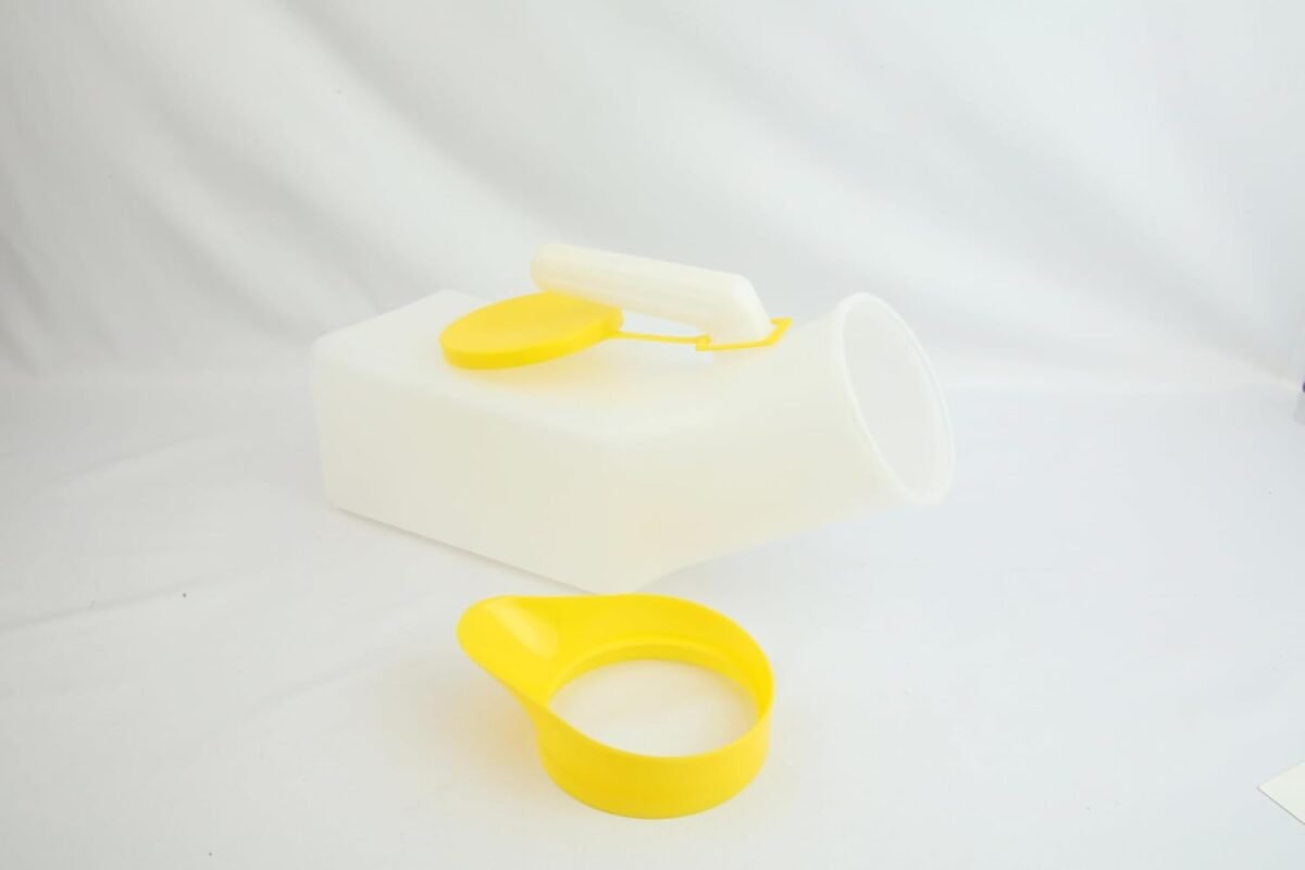 medical urine pot plastic urinal container for patient use